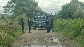 Matan a tres hombres en un camino rural de Atlixco.