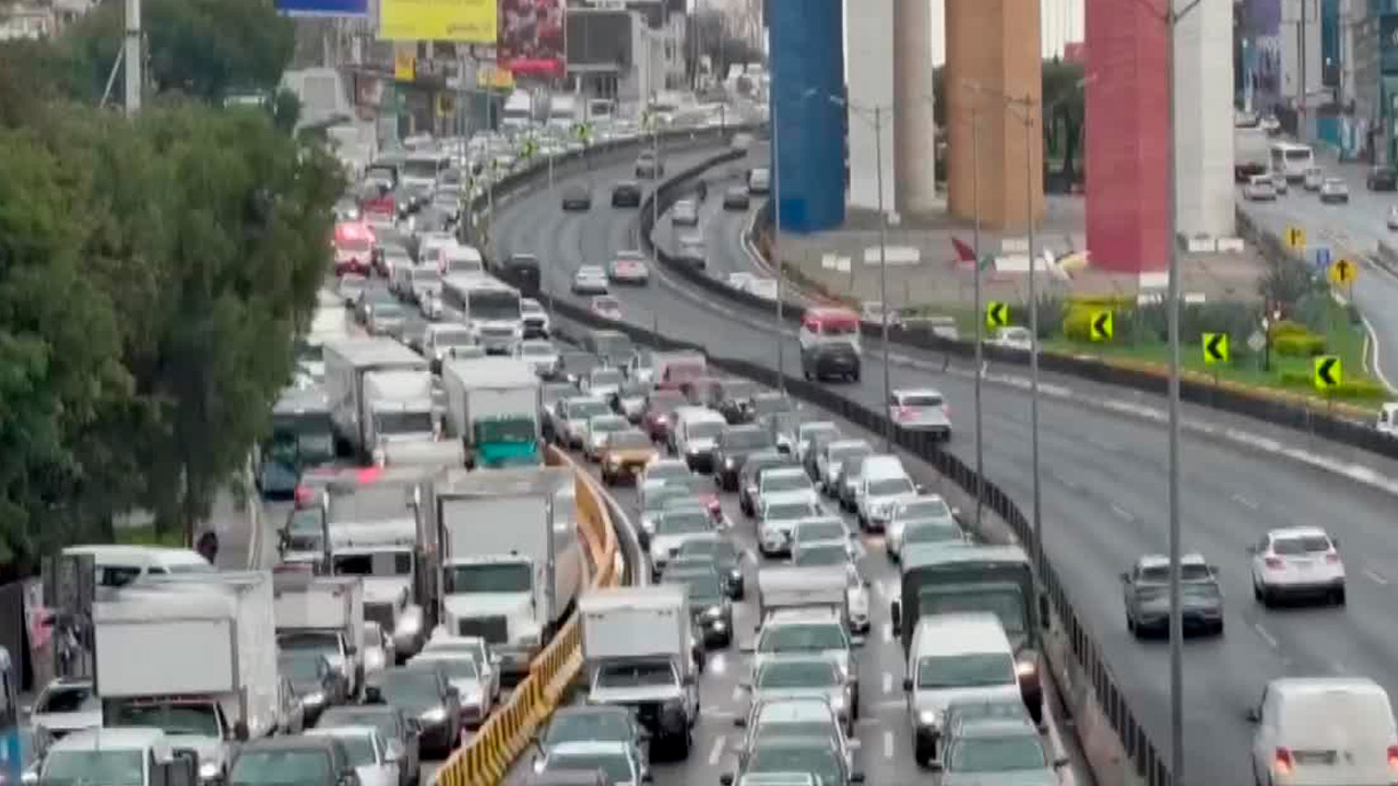 Transportistas del Valle de México denunciaron extorsiones, amenazas y agresiones físicas presuntamente ligadas a grupos del sector.