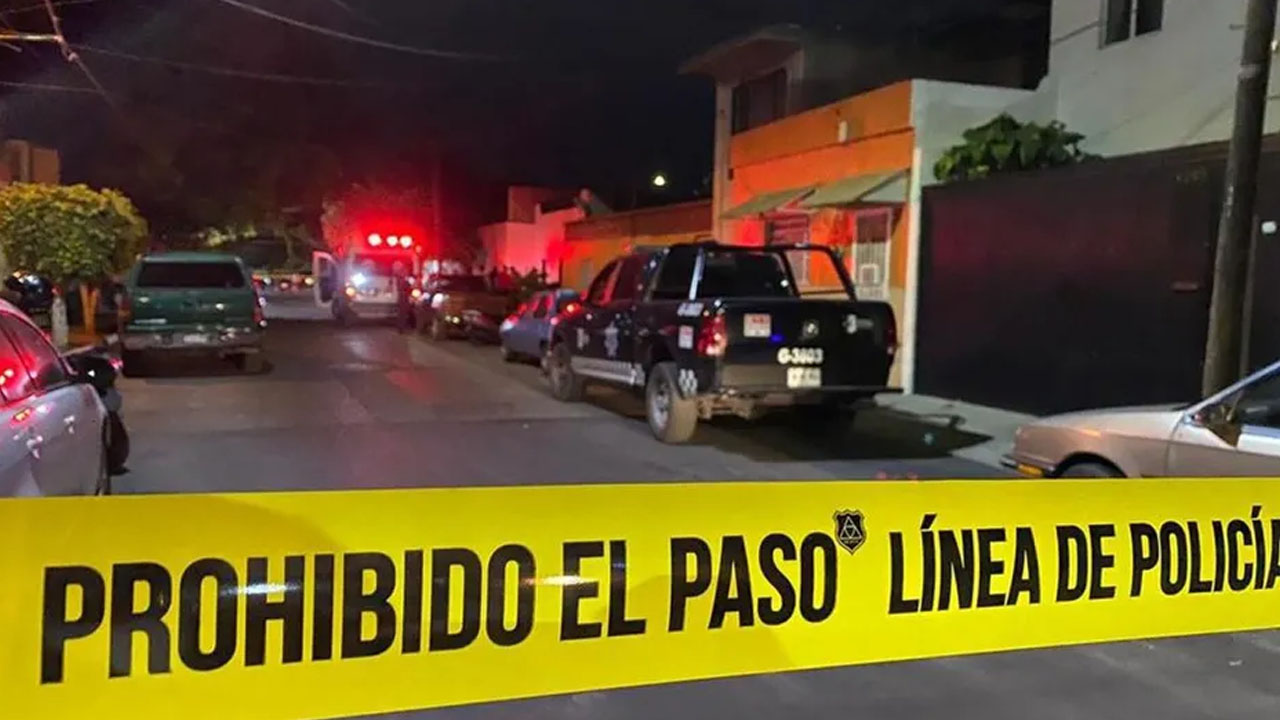 La Fiscalía de Nuevo León informó avances en dos presuntos feminicidios ocurridos en Pesquería y Juárez.