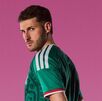 Santiago Giménez es uno de los jugadores más guapos en el Mundial 2026.