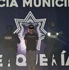 Un joven de 18 años fue detenido en Pesquería con 53 dosis de droga, una báscula digital y dinero en efectivo.