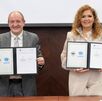 La magistrada Laura Perla Córdova y el representante de UNICEF en México