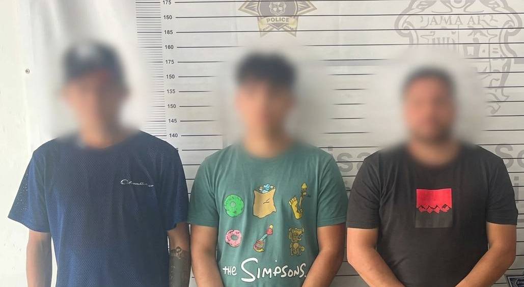 Siete personas fueron aseguradas tras un reporte de amenazas en una vivienda de Saltillo. La investigación continúa en el Ministerio Público.