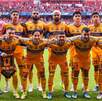 Jugadores de Tigres previo a la Final de Champions Cup.