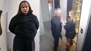 Mujer seduciendo a adulto mayor