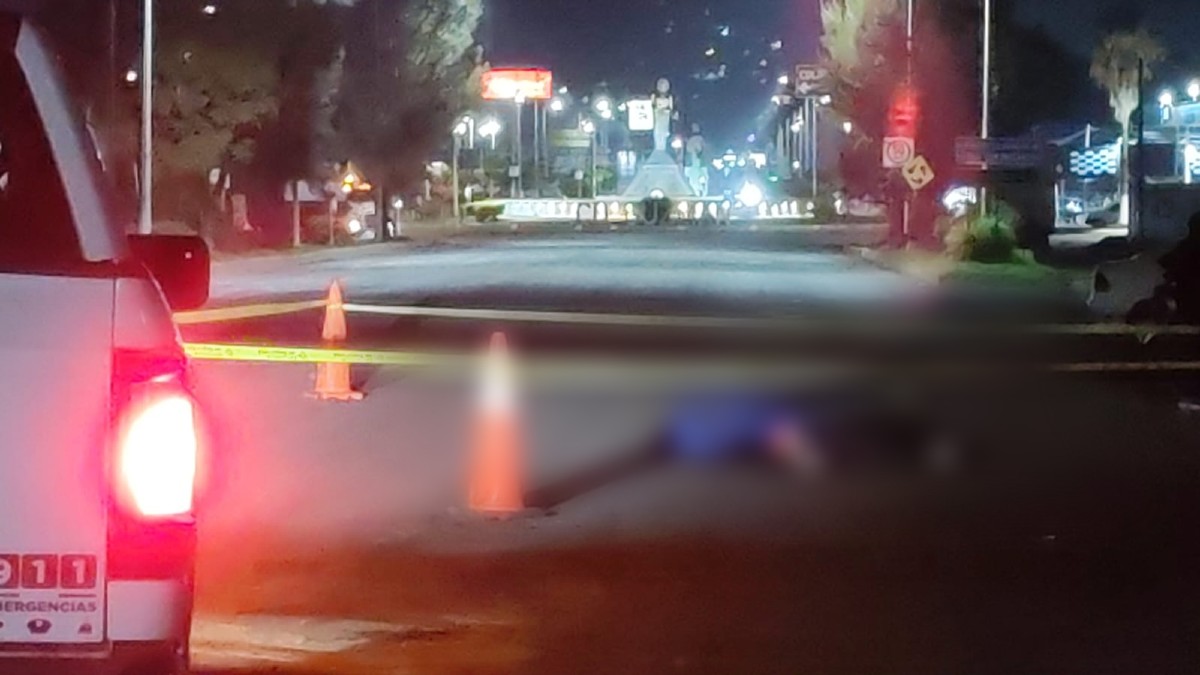 accidente de moto en Ciudad Guzmán, carreras clandestinas en Ciudad Guzmán, joven muere en arrancones de motos, percance vial en Avenida Miguel de la Madrid, ch