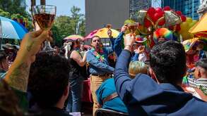 Estudio revela que muy pocas empresas mexicanas realizan acciones de inclusión en el mes del orgullo LGBT. | Cuartoscuro