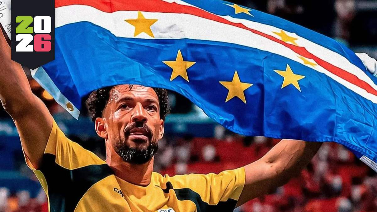 Fotografía del portero de Cabo Verde en el Mundial 2026 con la bandera su país