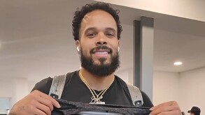 ¡El campeón está de regreso! Avry Holmes llegó a Monterrey para reportar con Fuerza Regia rumbo a la temporada 2026 de la LNBP.