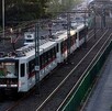 Descubre cuánto tiempo toma recorrer completa la Línea 1 de Mi Tren en Guadalajara, la lista oficial de sus 20 estaciones y todas sus conexiones clave.