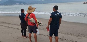 Un intenso operativo en Puerto Vallarta localizó el cuerpo del joven de 28 años atacado por un cocodrilo en la playa del hotel Marriott.
