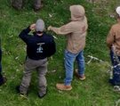 Personas de búsqueda realizando labores en un paraje de Hidalgo.