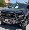 El accidente ocurrió frente al PRI en Saltillo y dejó daños materiales. Autoridades explicaron cómo se registró el percance.