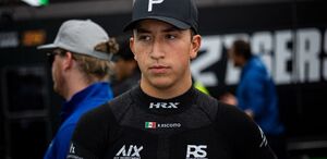 El piloto mexicano Ricardo Escotto se reporta listo para correr en el circuito británico de Silverstone en la F3