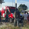 Elementos de la Cruz roja auxilian a mujer tras ser atropellada