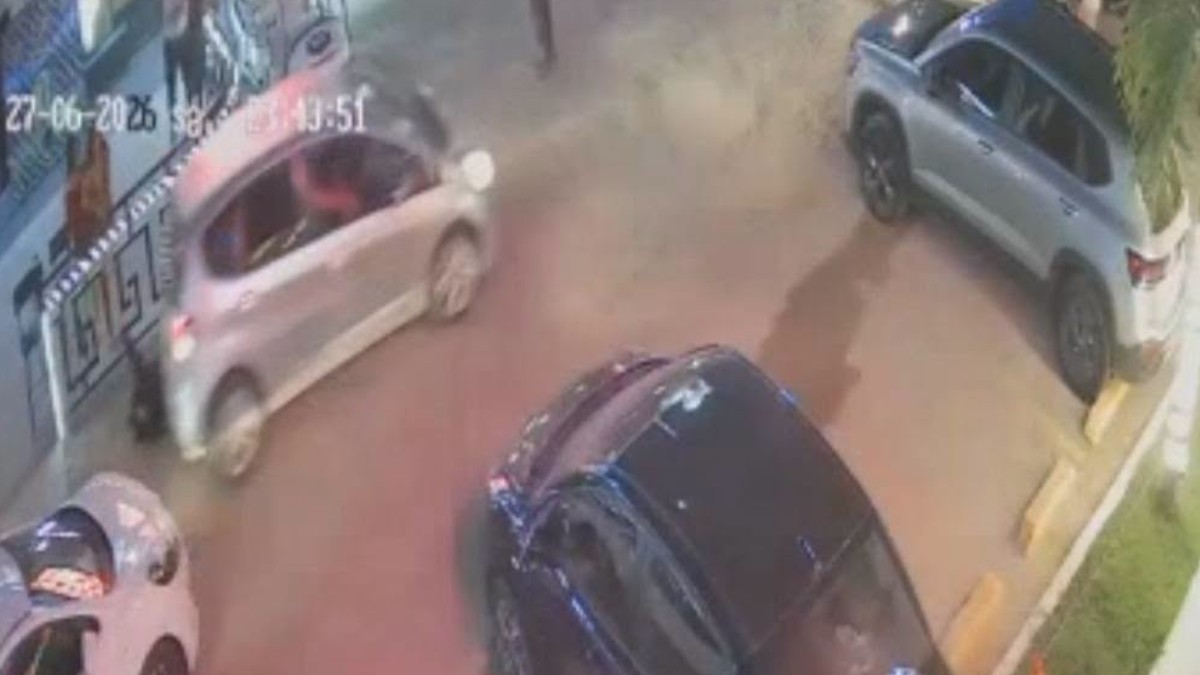 Conductor atropella a policía en Puerto Vallarta y desata persecución