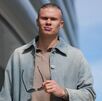 El jugador de Noruega Erling Haaland vistiendo ropa casual
