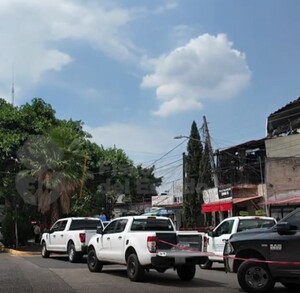 Clausuran centro de gestoría vehicular con documentos falsos en Guadalajara
