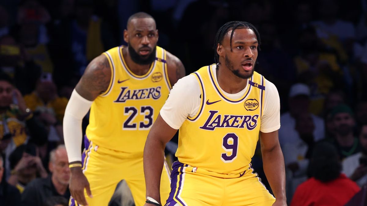 LeBron y Bronny James jugaron juntos por dos temporadas en la NBA / Getty Images