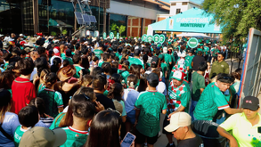 El FIFA Fan Fest Monterrey alcanzó su capacidad máxima para  el partido de México vs Ecuador, por lo que se implementaron medidas de seguridad y movilidad.