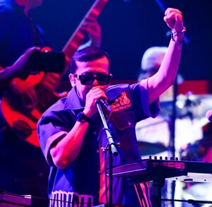 Pese al duro momento personal, el productor y músico mexicano optó por mantenerse firme