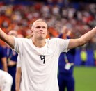 Erling Haaland festejando la clasificación de Noruega a los 8vos de Final de la Copa del Mundo 2026.