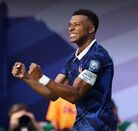 Kylian Mbappé celebrando el pase de Francia a Octavos de Final del Mundial 2026