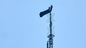 Las maniobras de la pareja fueron captadas por las cámaras de un helicóptero de noticias.