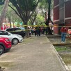 Asesinan a un hombre en la Unidad Habitacional Tlatilco en Azcapotzalco; responsables huyeron en motocicleta.