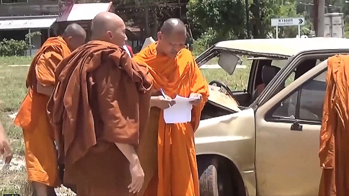 Un niño de 11 años que conducía una camioneta atropelló a un grupo de monjes budistas en Tailandia, dejando un saldo de nueve muertos. Detalles.