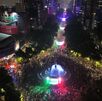 Personas en Paseo de la Reforma por triunfo de México contra Ecuador