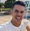 Selfie del influencer Alex Serna antes de dejar de ser visto.