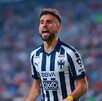 Diego Rossi con la camisa de Rayados.