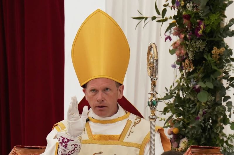 El Vaticano declaró formalmente en cisma a la Fraternidad San Pío X y dictó la excomunión de sus obispos y sacerdotes. Conoce qué pasará con los fieles.