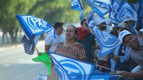 Mediante redes sociales directivos municipales en León anunciaron su salida del PAN, aunque no son los únicos funcionarios que han renunciado.