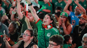 Pantallas gigantes, ambiente futbolero y conciertos esperan a los aficionados durante el Mundial 2026.
