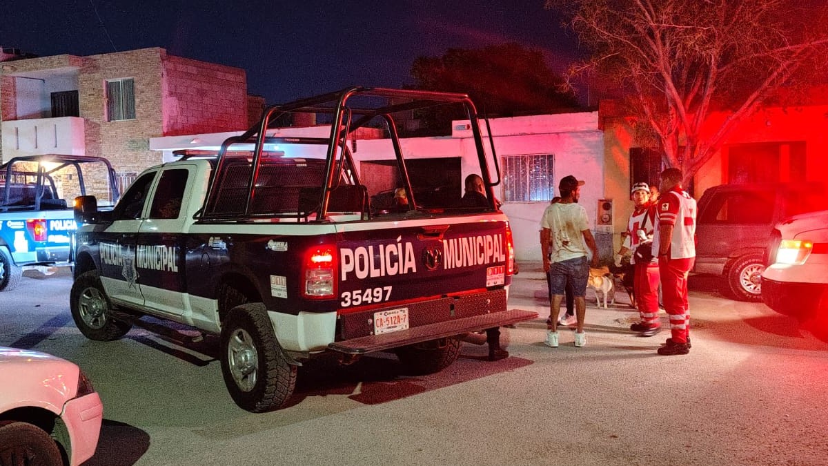 Patrulla en color azul de la ciudad de Torreón