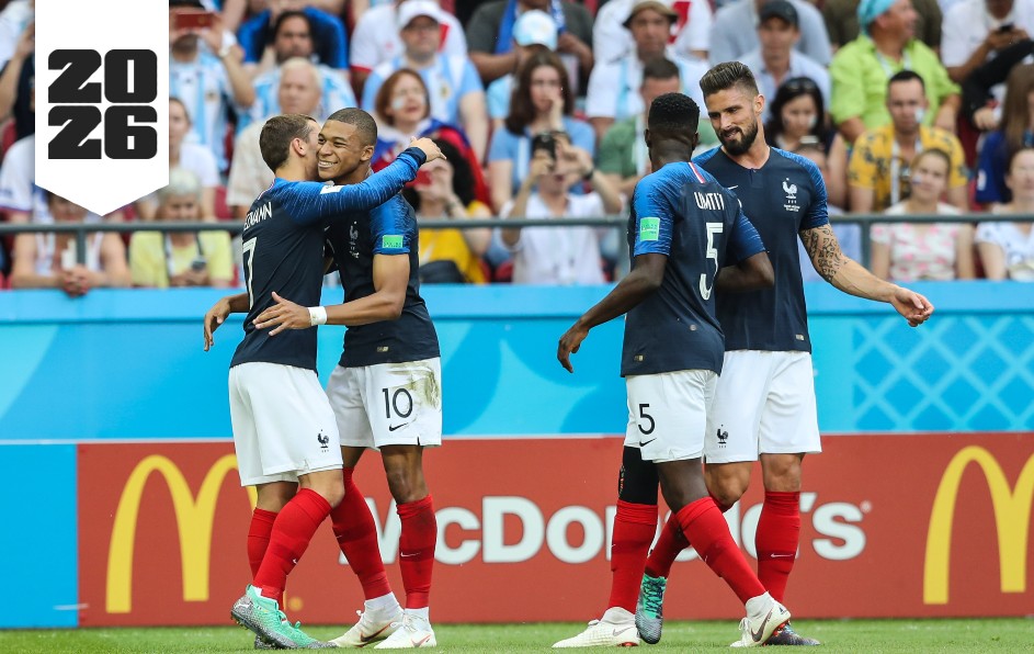 De remontadas épicas a polémicas imborrables. Repasamos los mejores y más emocionantes partidos de Octavos de Final en la historia de las Copas del Mundo.