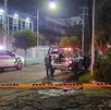 Un hombre de 27 años quedó inconsciente y en estado grave tras ser golpeado en la colonia Moderna de Guadalajara. Minutos antes había vandalizado varios coches.