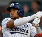 Maikel Franco jugando beisbol para un equipo de la LMB.