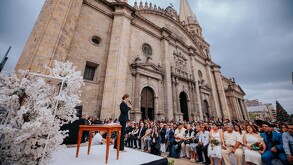 Se espera que bajo este formato cientos de parejas regularicen su situación civil en Guadalajara. | Gobierno de Guadalajara