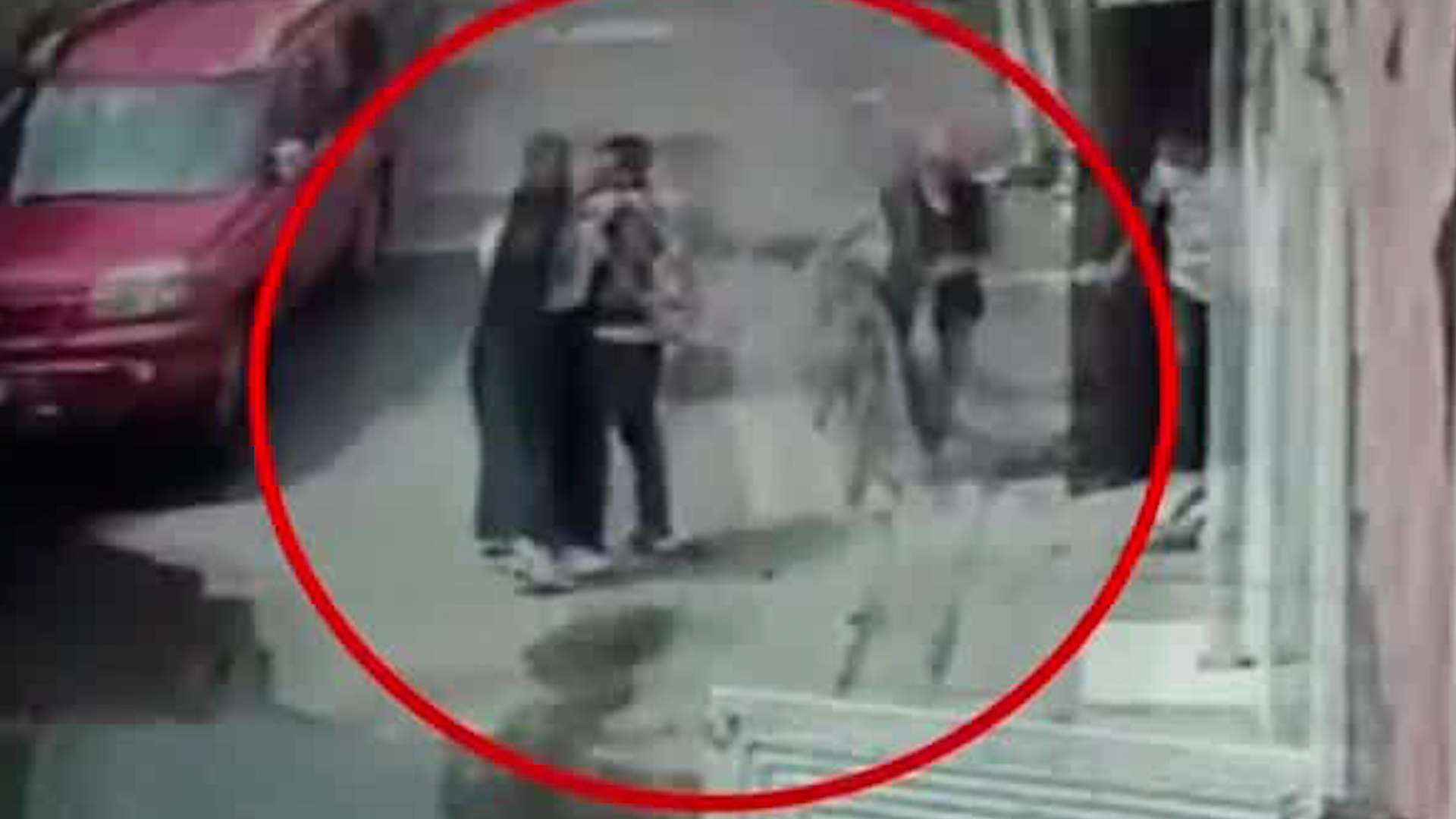 Sandra Luz denuncia a Edgar Jair López por 4 años de violencia intrafamiliar en Tláhuac. Agredida mientras cargaba a su hija de 1 año. Su historia de valentía.