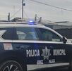 policías atendiendo el siniestro.
