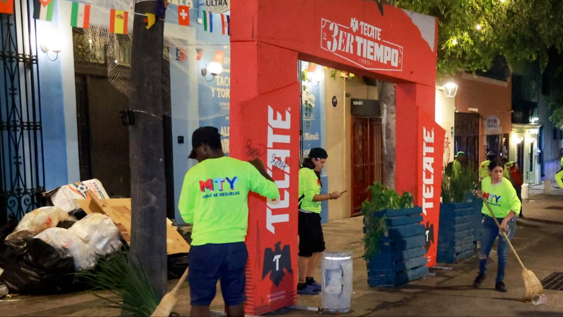 238 toneladas en 25 días revelan lo que nadie ve: la basura que genera el mundial. Hugo Salinas expone la magnitud real de la contaminación en Monterrey.