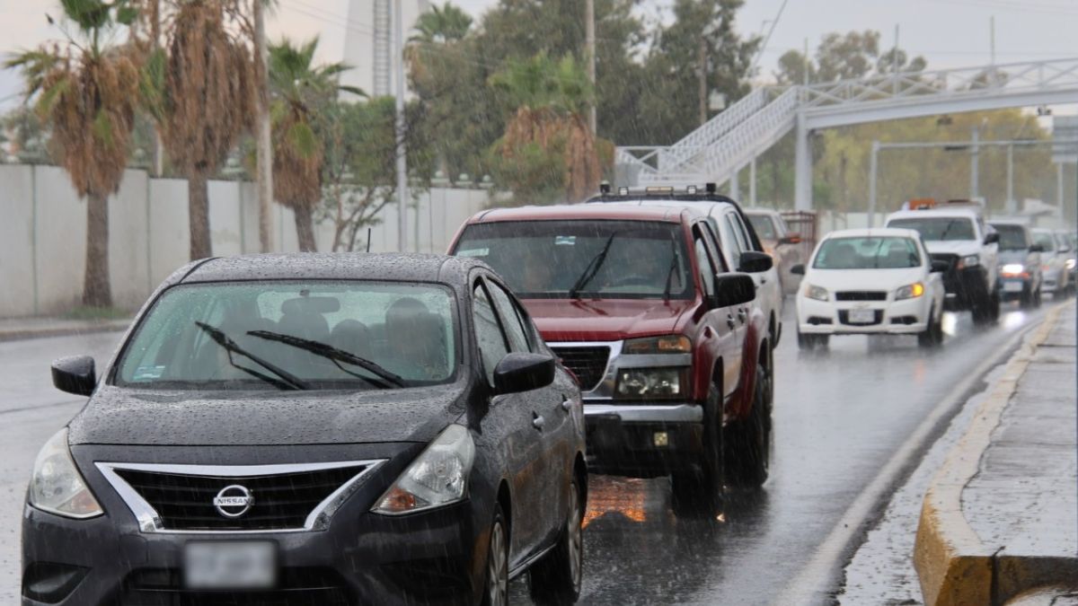 lluvias en calles de Torreón.