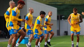 Jugadores de Tigres entrenando en el CET en pretemporada previo al Apertura 2026 de la Liga MX.