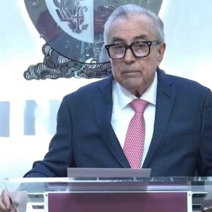 México reclama a EU por revelar datos de Rubén Rocha Moya; acusa falla en proceso legal.
