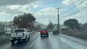 Lluvias de moderadas a fuertes se registraron en Monterrey y otros municipios del Área Metropolitana; Protección Civil emitió recomendaciones a la población.