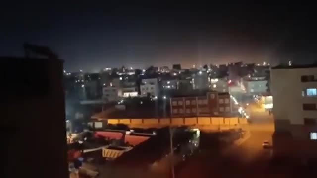 Un vídeo publicado el martes por Donald Trump en su cuenta Truth Social, muestra una potente explosión seguida del sonido de una detonación.