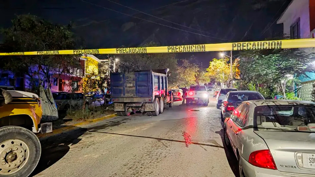 Un joven de 19 años resultó herido tras un ataque a balazos en la colonia San Gilberto, en Santa Catarina.